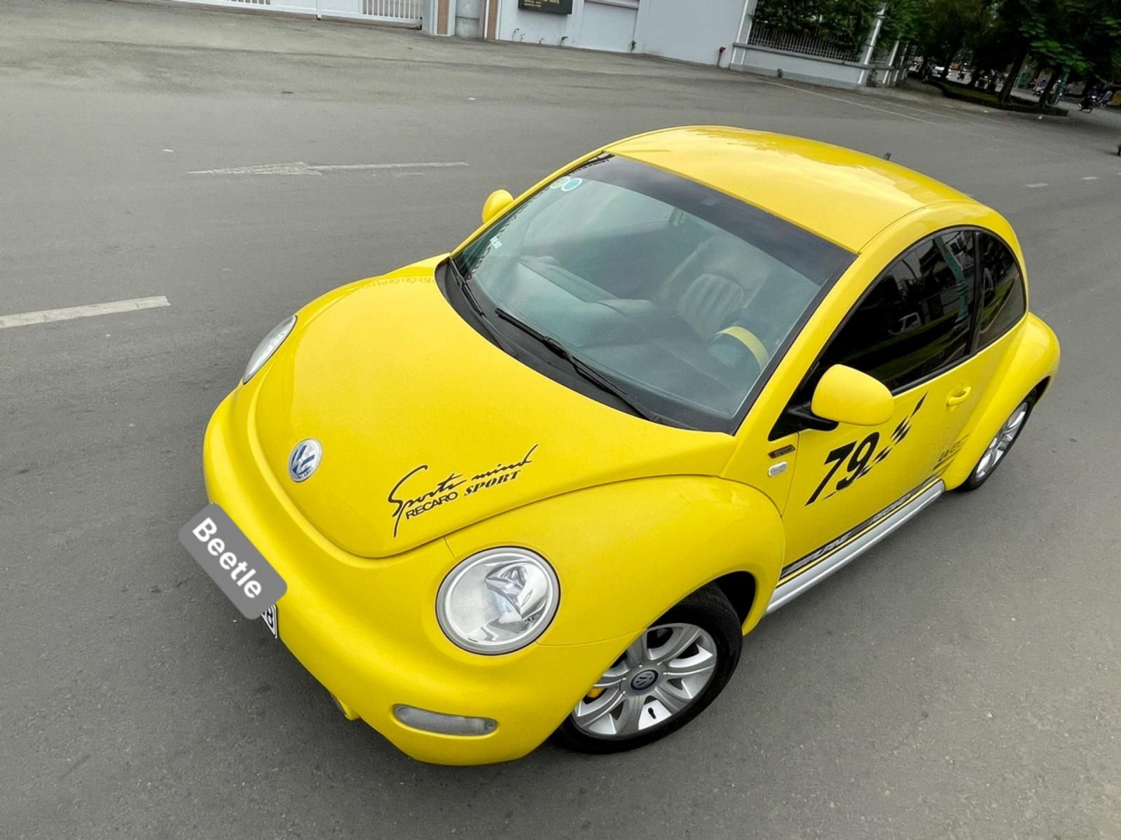 Volkswagen Beetle 2005 - 2.0 nhập Đức 2005 đủ đồ chơi nội thất đẹp, nệm da cao cấp. Nhà mua mới ít đi chạy