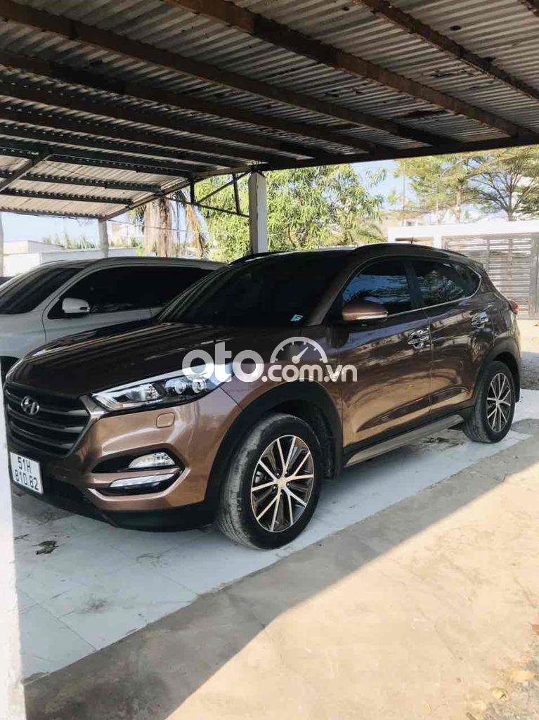 Hyundai Tucson huynddai  2016 xe gia dinh di cần sang nhượn 2016 - huynddai tucson 2016 xe gia dinh di cần sang nhượn