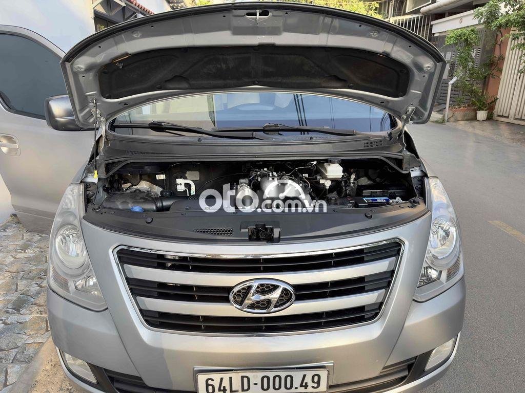 Hyundai Grand Starex Bán Starex 9c model 2016 2015 - Bán Starex 9c model 2016