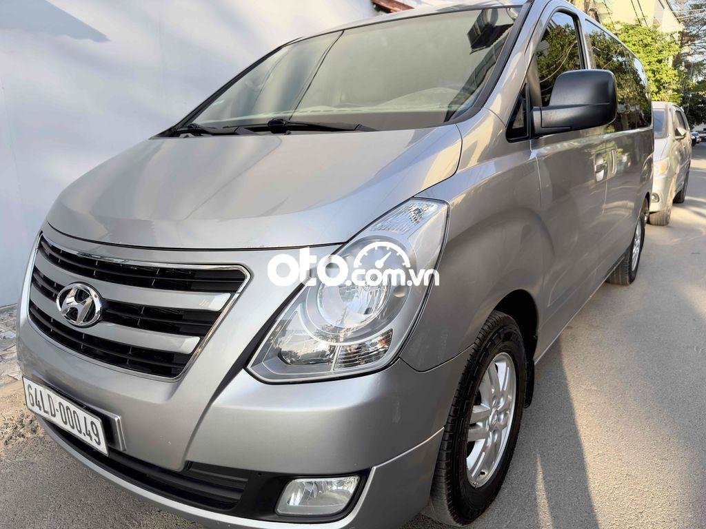 Hyundai Grand Starex Bán Starex 9c model 2016 2015 - Bán Starex 9c model 2016