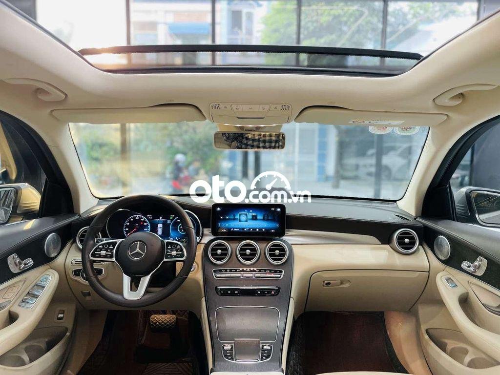 Mercedes-Benz GLC  GLC 300 form trả trước 500 triệu 2019 - Mercedes Benz GLC 300 form trả trước 500 triệu