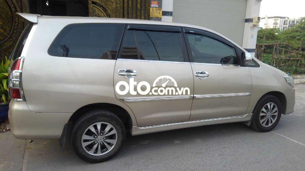 Toyota Innova  2015 2015 - Innova 2015