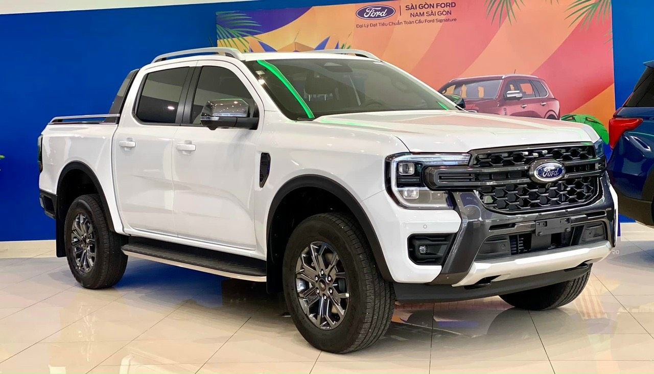 Ford Ranger 2023 - Ưu đãi tiền mặt - Tặng các phụ kiện giá trị chính hãng cao cấp