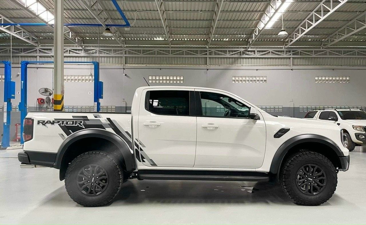 Ford Ranger Raptor 2023 - Đặt cọc ngay giao xe từ T4.2023