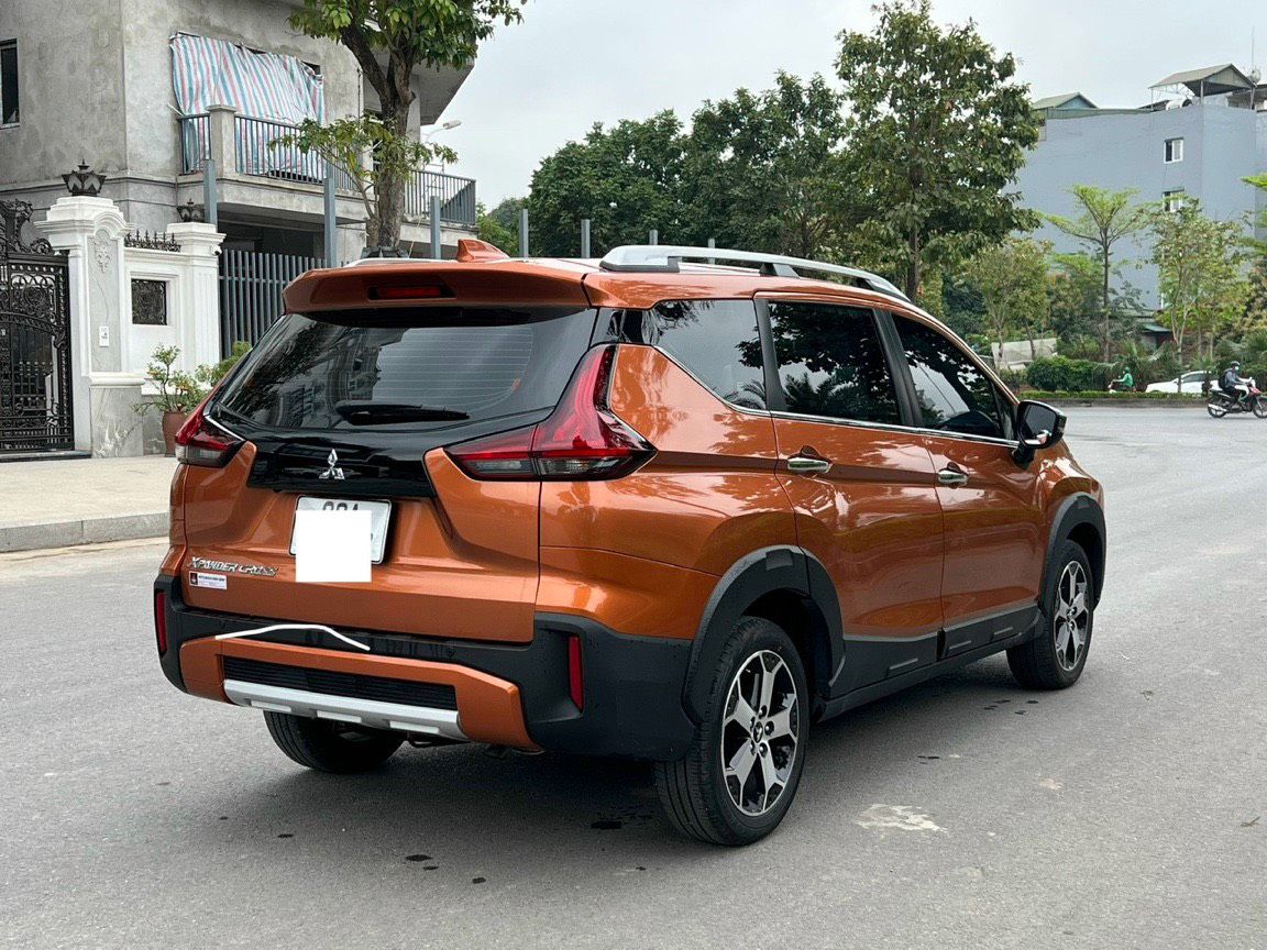 Mitsubishi Xpander Cross 2022 - Lướt nhẹ 8000km, sơn zin cả xe