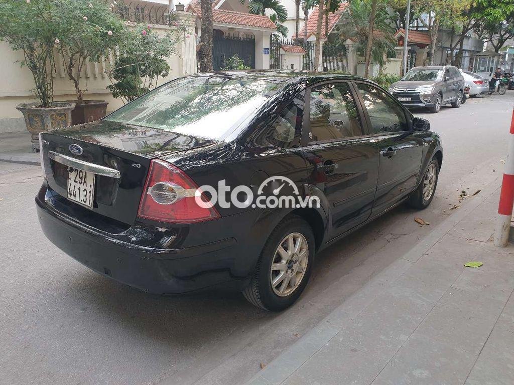 Ford Focus   Số sàn nhà bán 2006 - Focus sedan Số sàn nhà bán