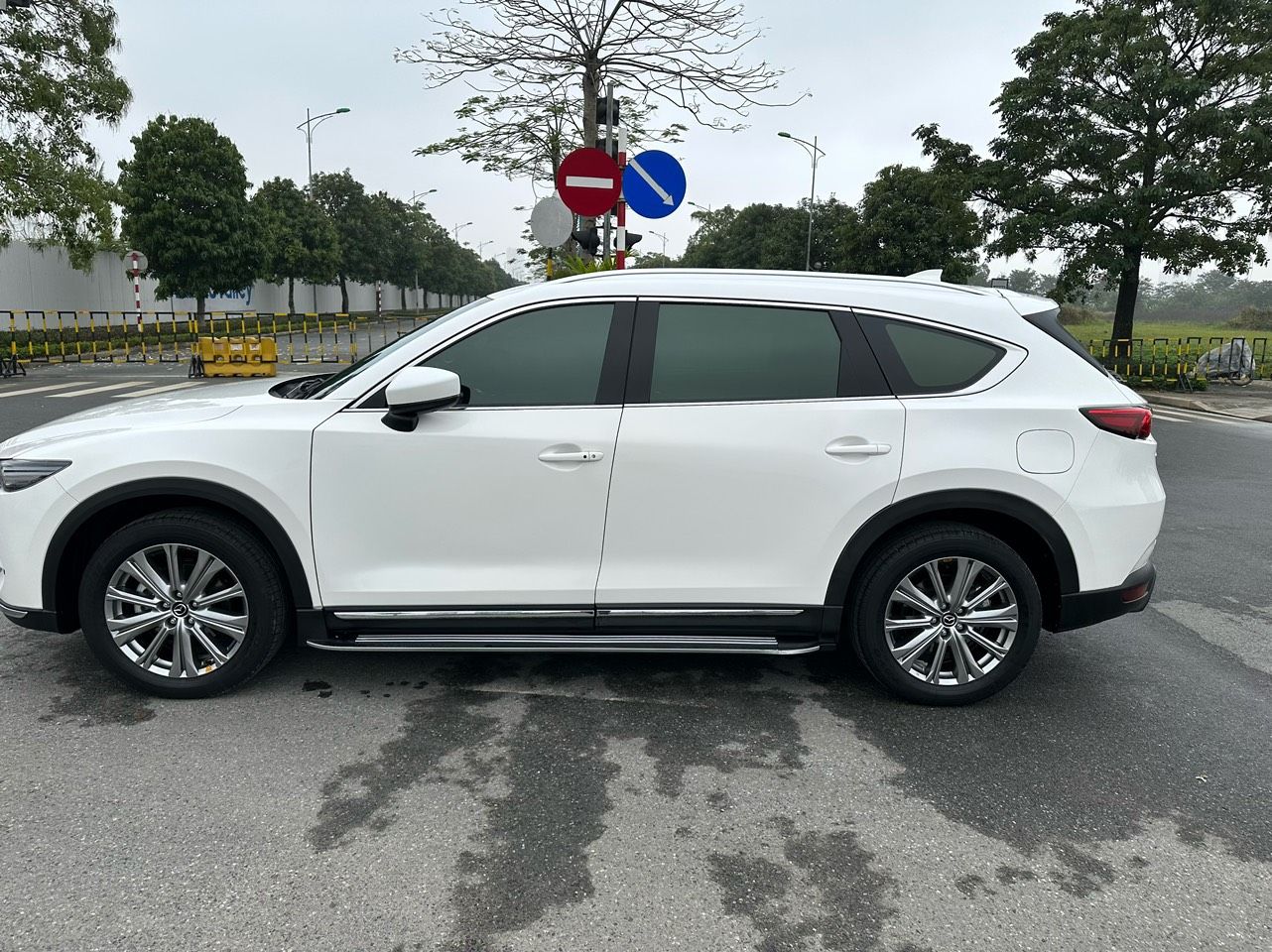 Mazda CX-8 2022 - Màu trắng