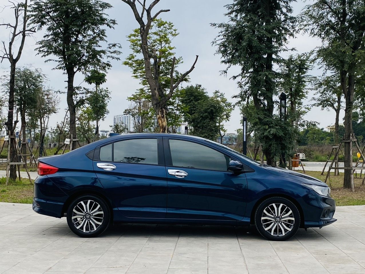 Honda City 2018 - Màu xanh lam số tự động