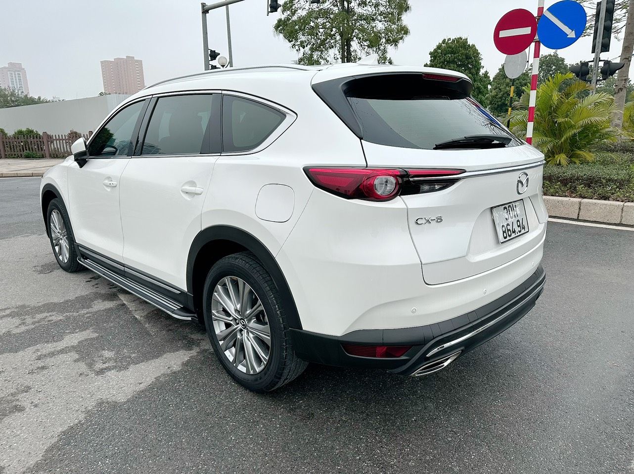 Mazda CX-8 2022 - Màu trắng