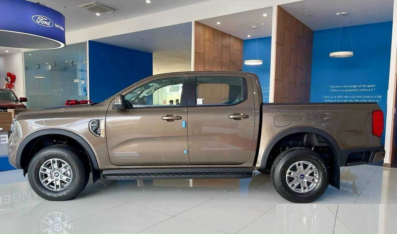 Ford Ranger 2023 - Ưu đãi tiền mặt - Tặng các phụ kiện giá trị chính hãng cao cấp