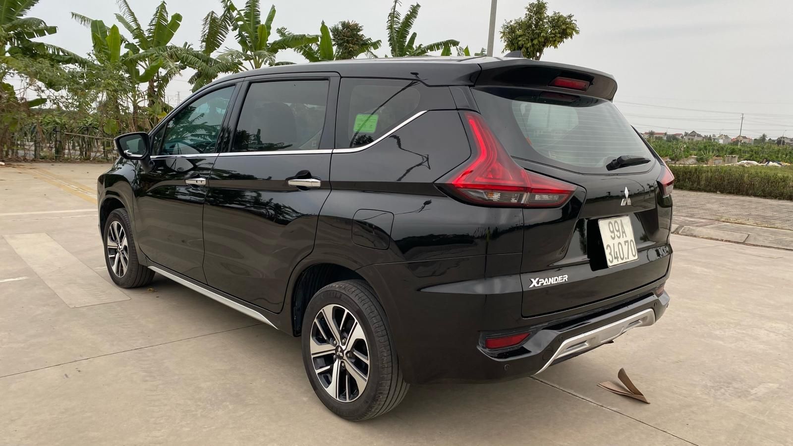 Mitsubishi Xpander Cross 2019 - Cần bán xe Mitsubishi Xpander AT số tự động, đời 2019 nhập khẩu nguyên chiếc giá tốt 529tr