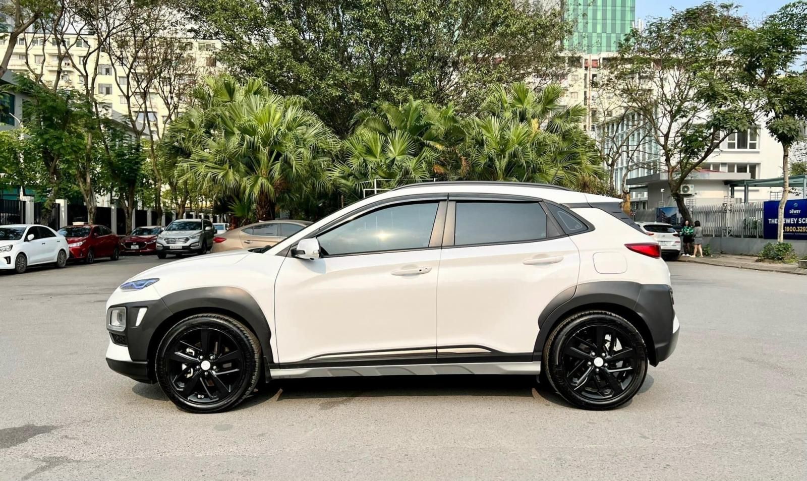 Hyundai Kona 2018 - Màu trắng, biển HN