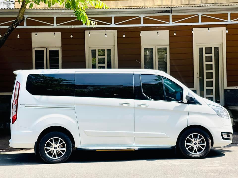 Ford Tourneo 2020 - Giá cực tốt