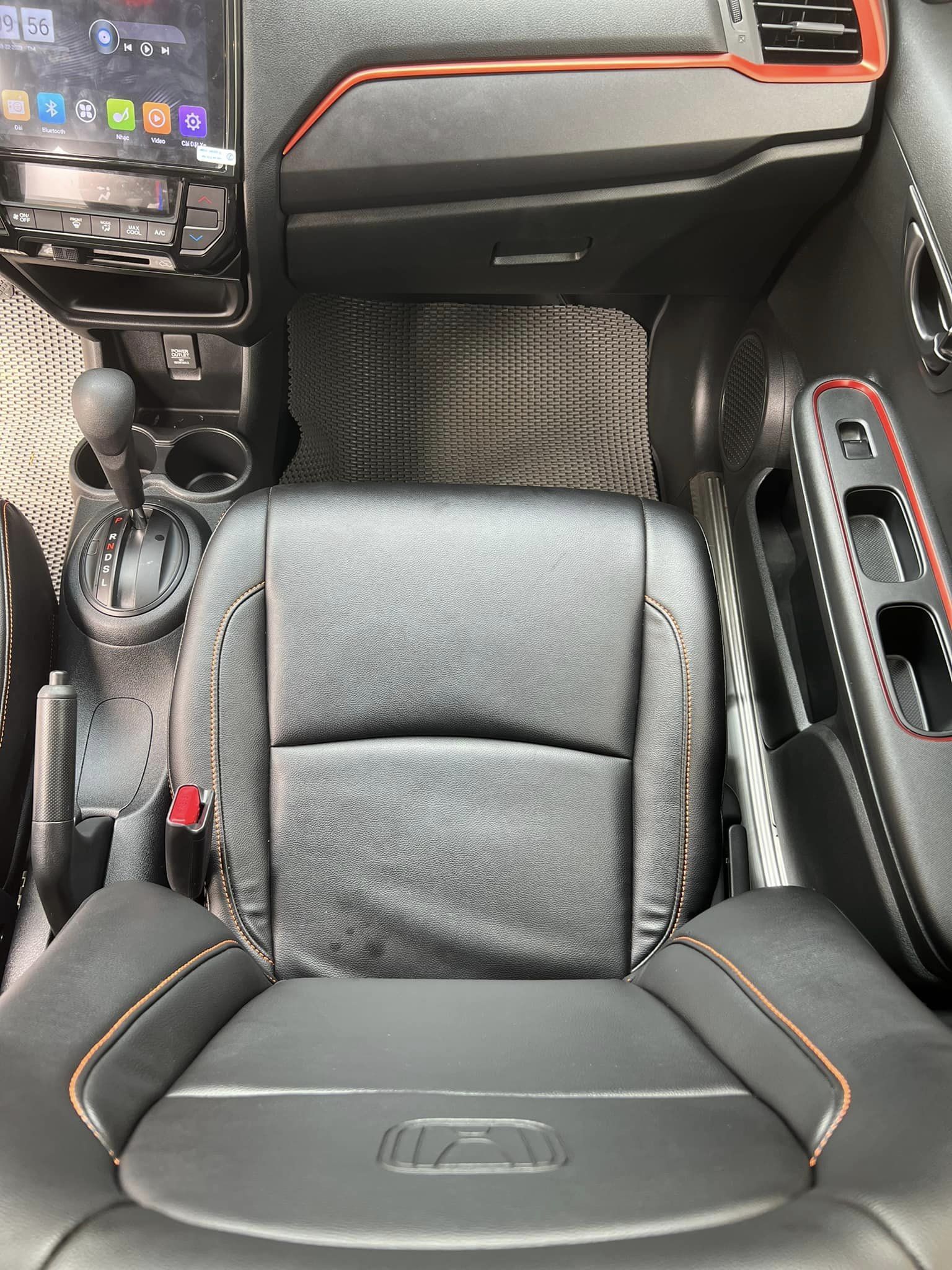 Honda Brio 2019 - Màu trắng, nhập khẩu nguyên chiếc