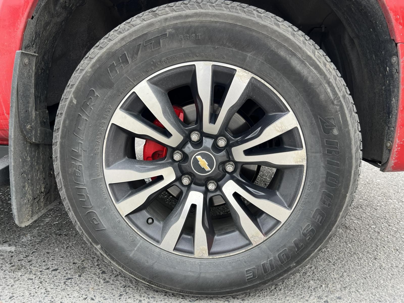 Chevrolet Colorado 2019 - Màu đỏ, nhập khẩu