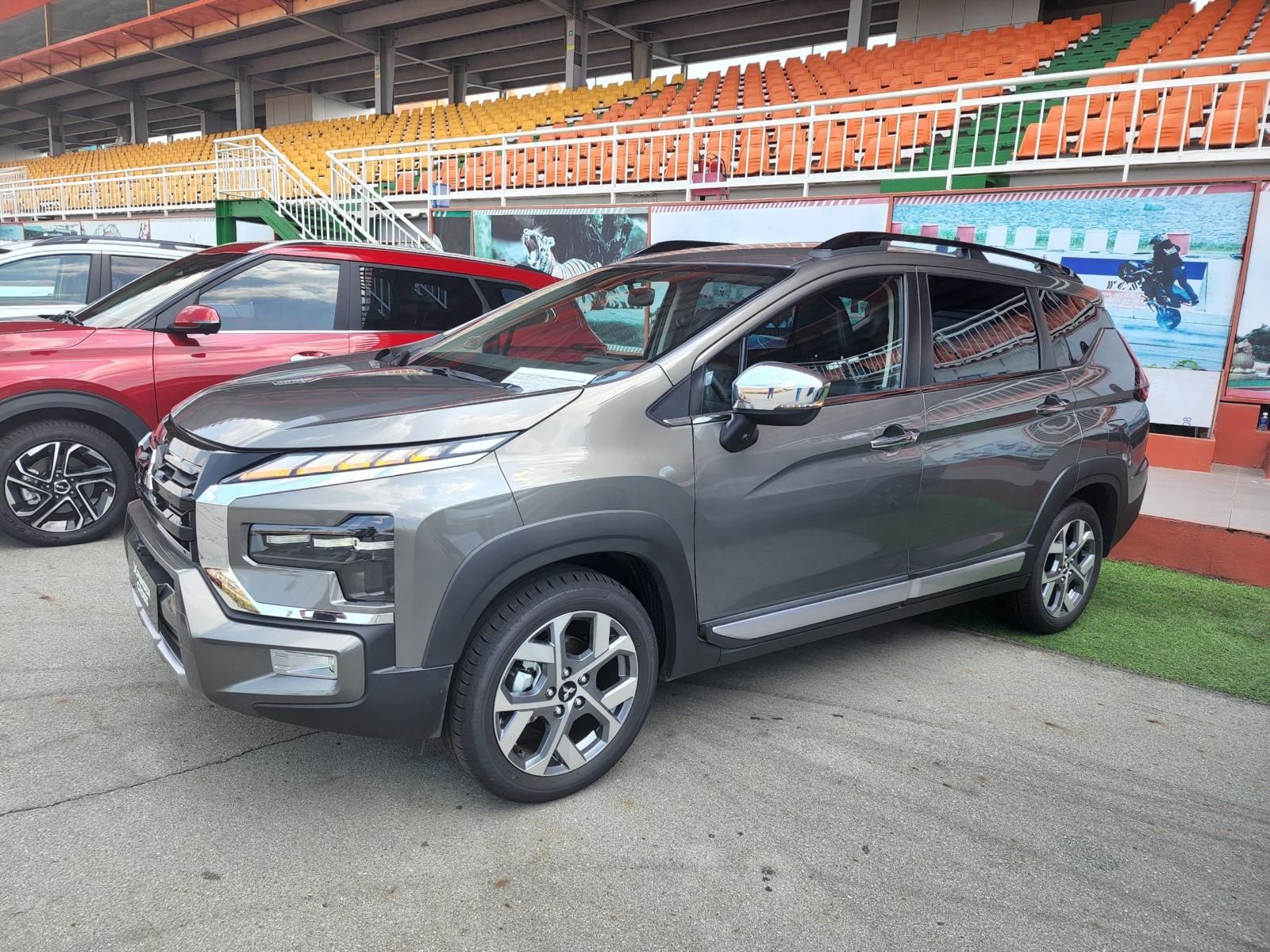 Mitsubishi Xpander Cross 2023 - Sẵn giao - Quà hấp dẫn