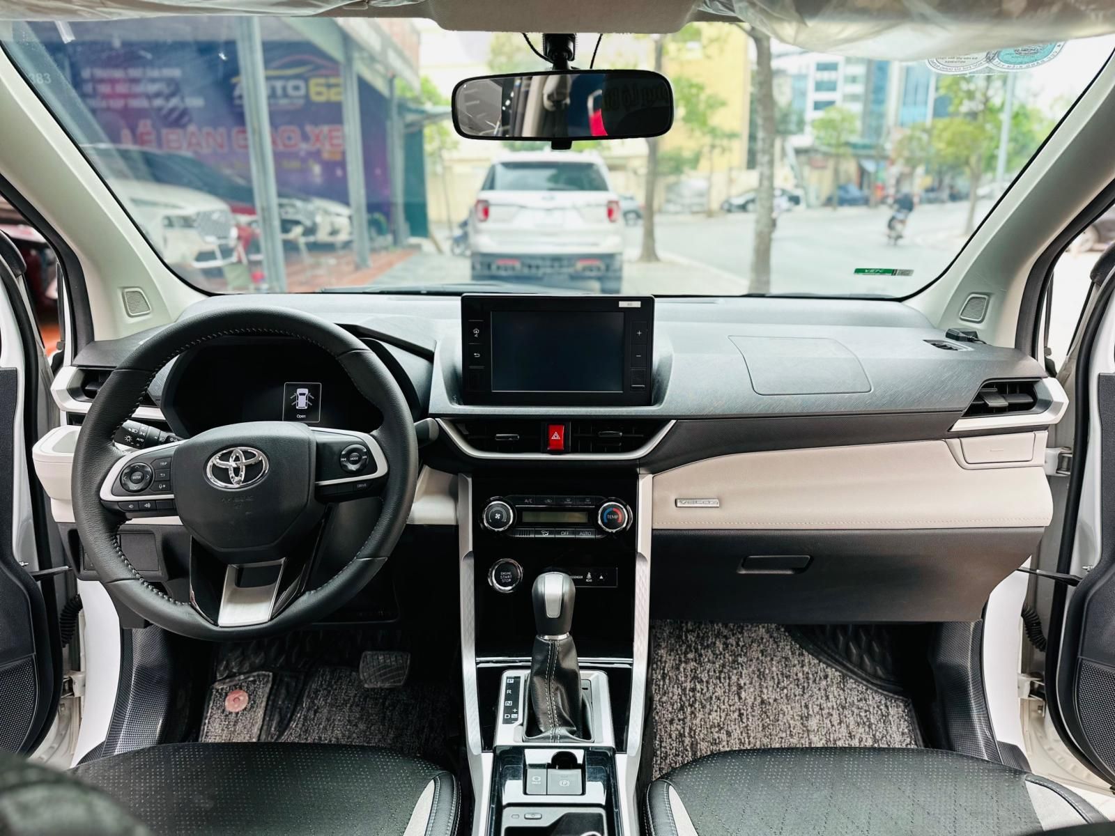 Toyota Veloz Cross 2022 - Chạy 2 vạn km