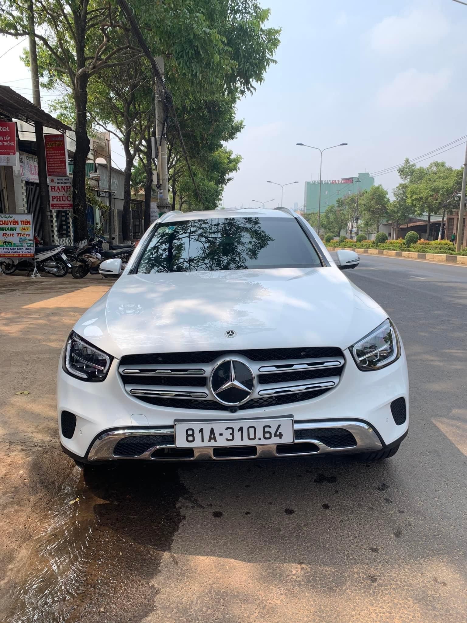 Mercedes-Benz GLC 200 2022 - Tặng ngay gói chăm sóc và phủ Ceramic cao cấp