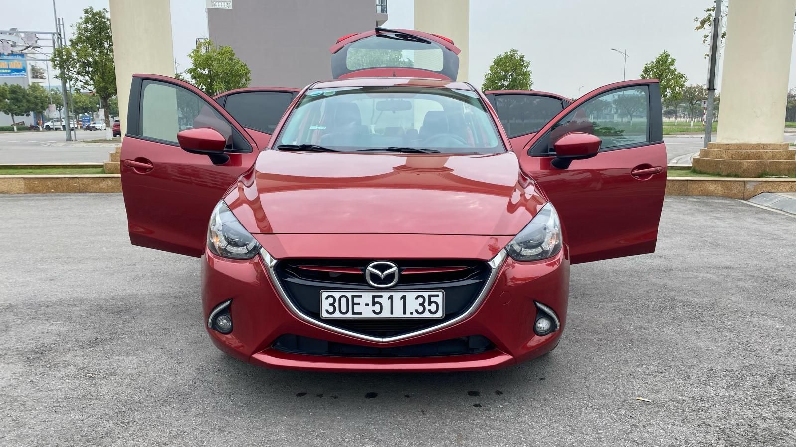 Mazda 2 2017 - Bản Hatchback số tự động 1.5 xe gia đình đẹp