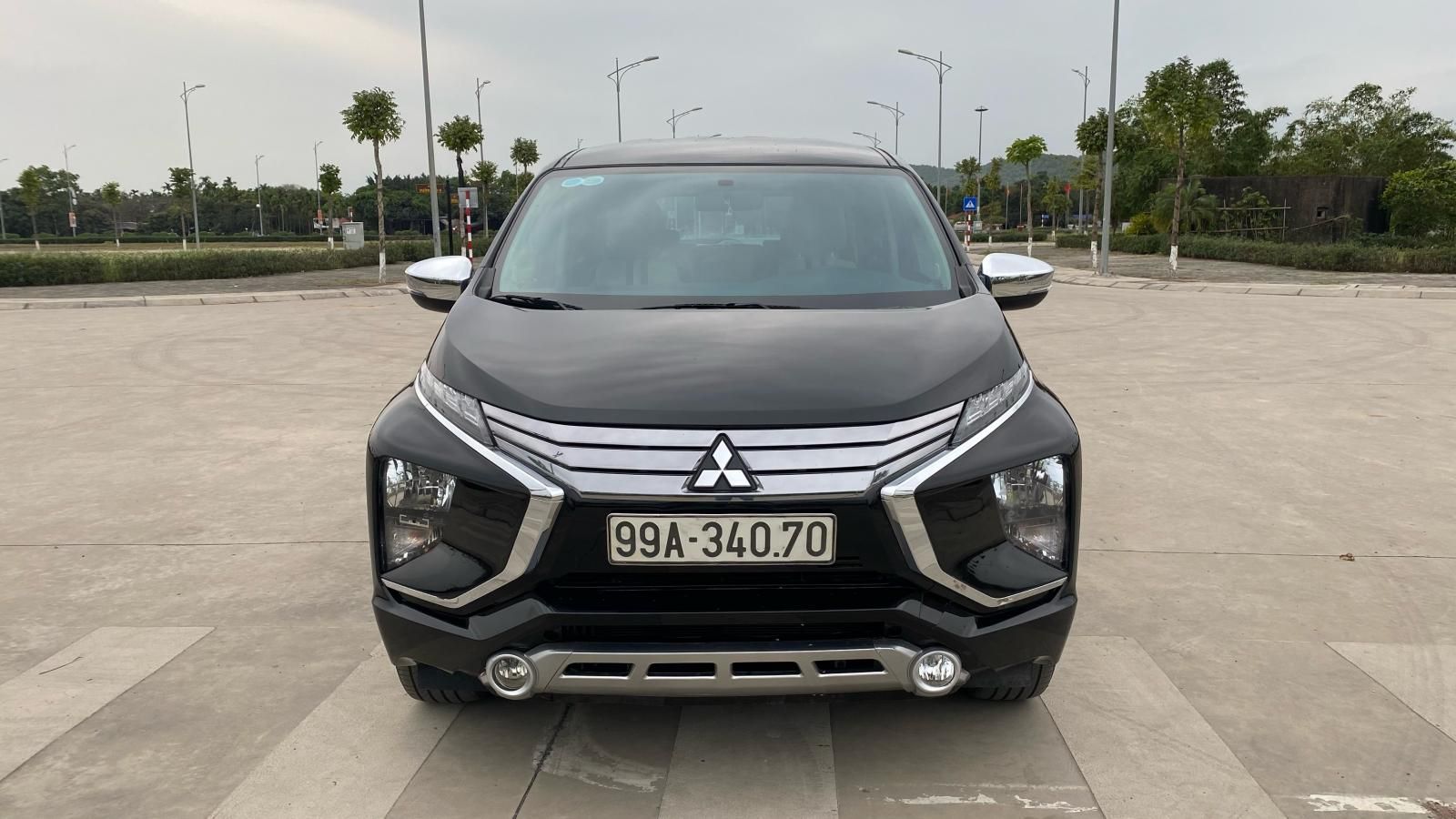 Mitsubishi Xpander Cross 2019 - Cần bán xe Mitsubishi Xpander AT số tự động, đời 2019 nhập khẩu nguyên chiếc giá tốt 529tr