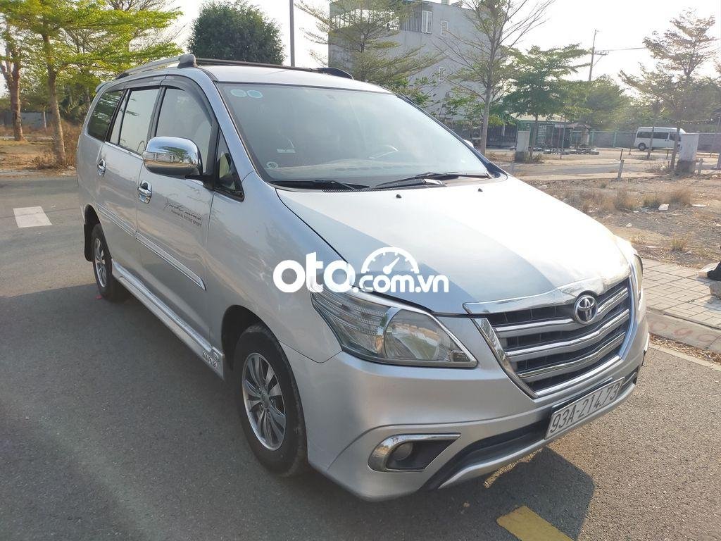 Toyota Innova  Xe Gia Đình Không Kinh Doanh 2015 - Innova Xe Gia Đình Không Kinh Doanh