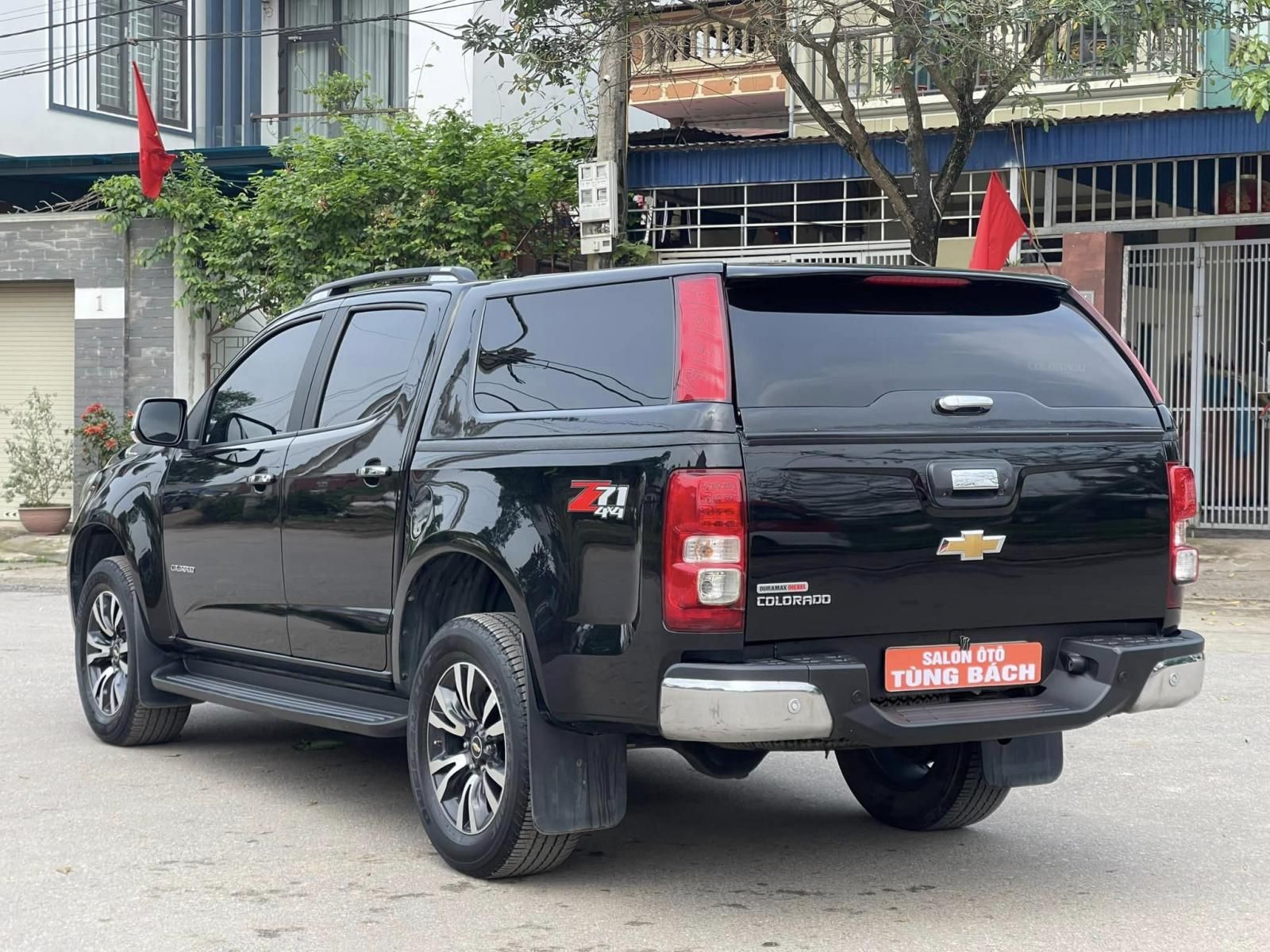 Chevrolet Colorado 2018 - Màu đen, nhập khẩu nguyên chiếc, 540 triệu