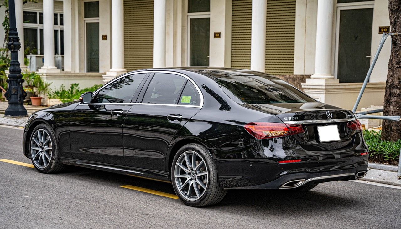 Mercedes-Benz 2021 - Biển HN, đi 2v km