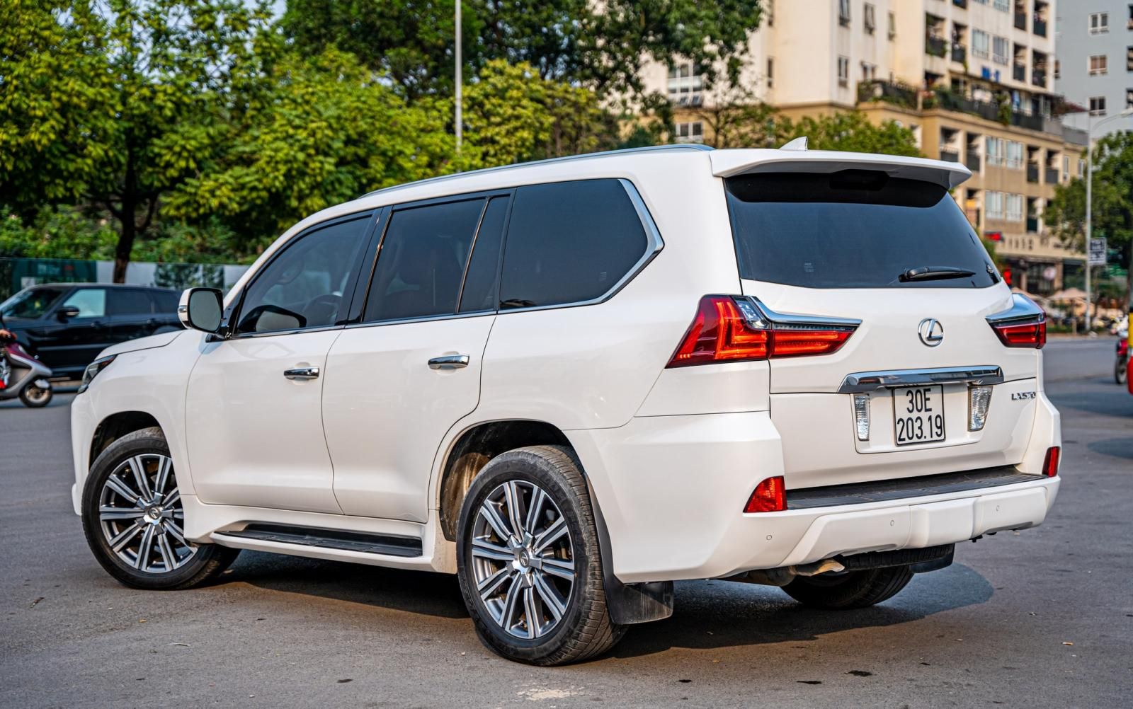 Lexus LX 570 2015 - Xe đi cực ít, đẹp xuất sắc