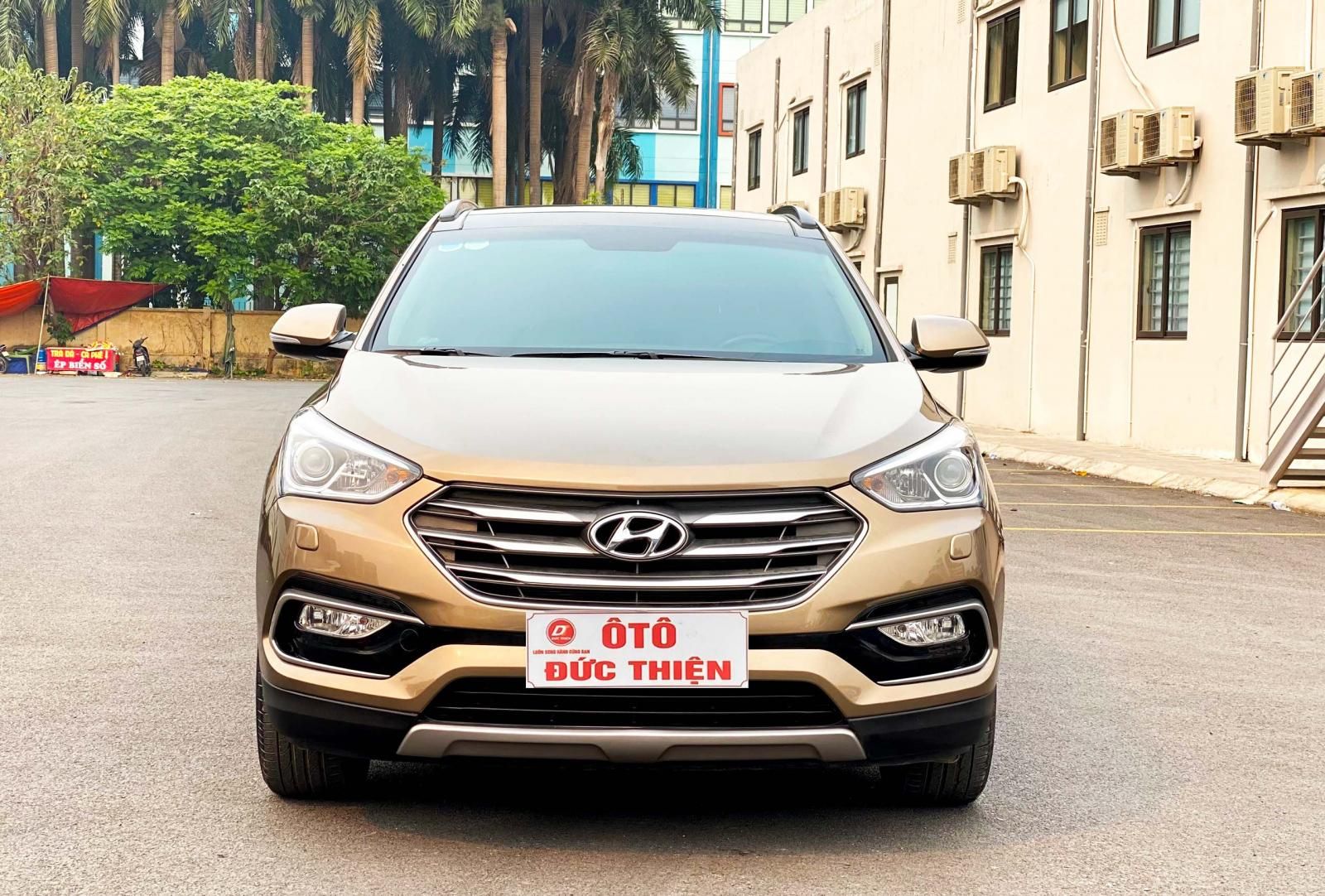 Hyundai Santa Fe 2016 - Giá tốt nhất thị trường