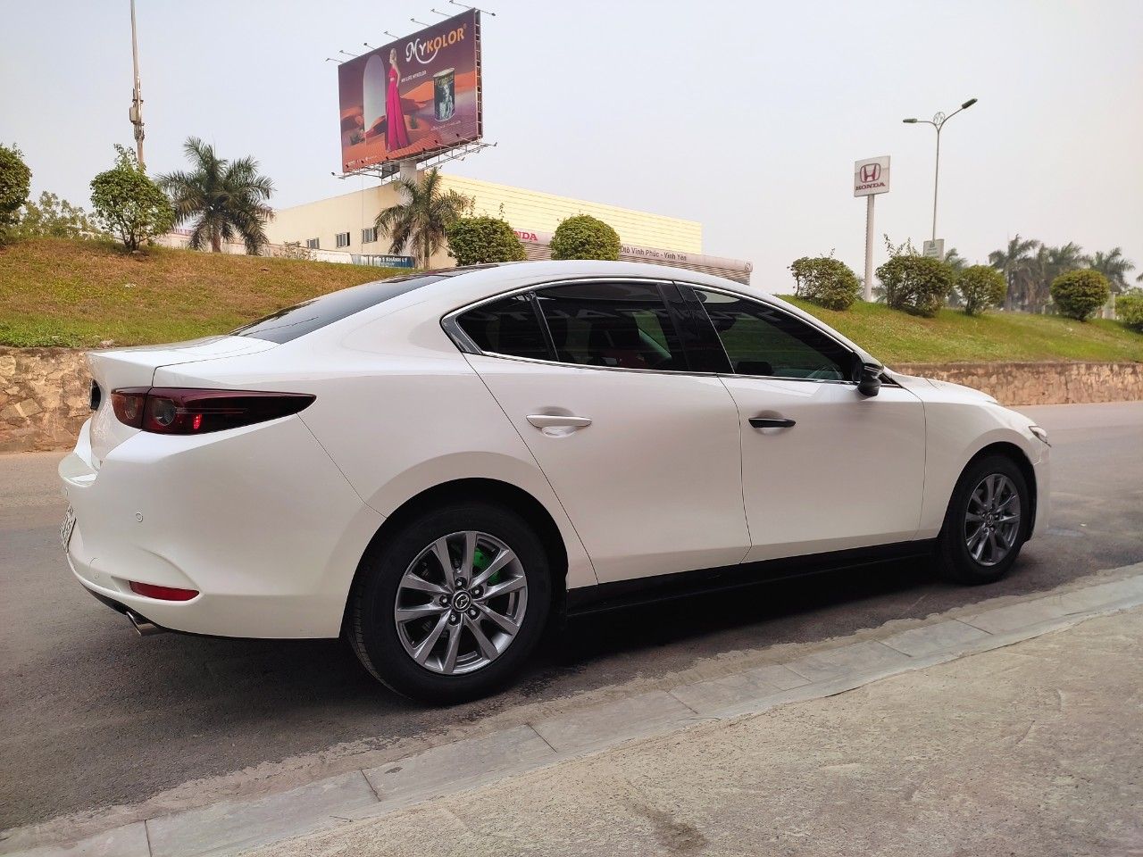 Mazda 3 2019 - Form mới 2020 cực kỳ đẹp mà giá cũng rất hợp lý