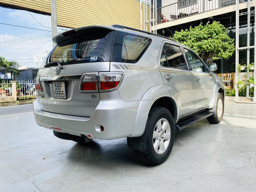 Toyota Fortuner 2010 - Máy dầu, biển số cực đẹp, bao test hãng