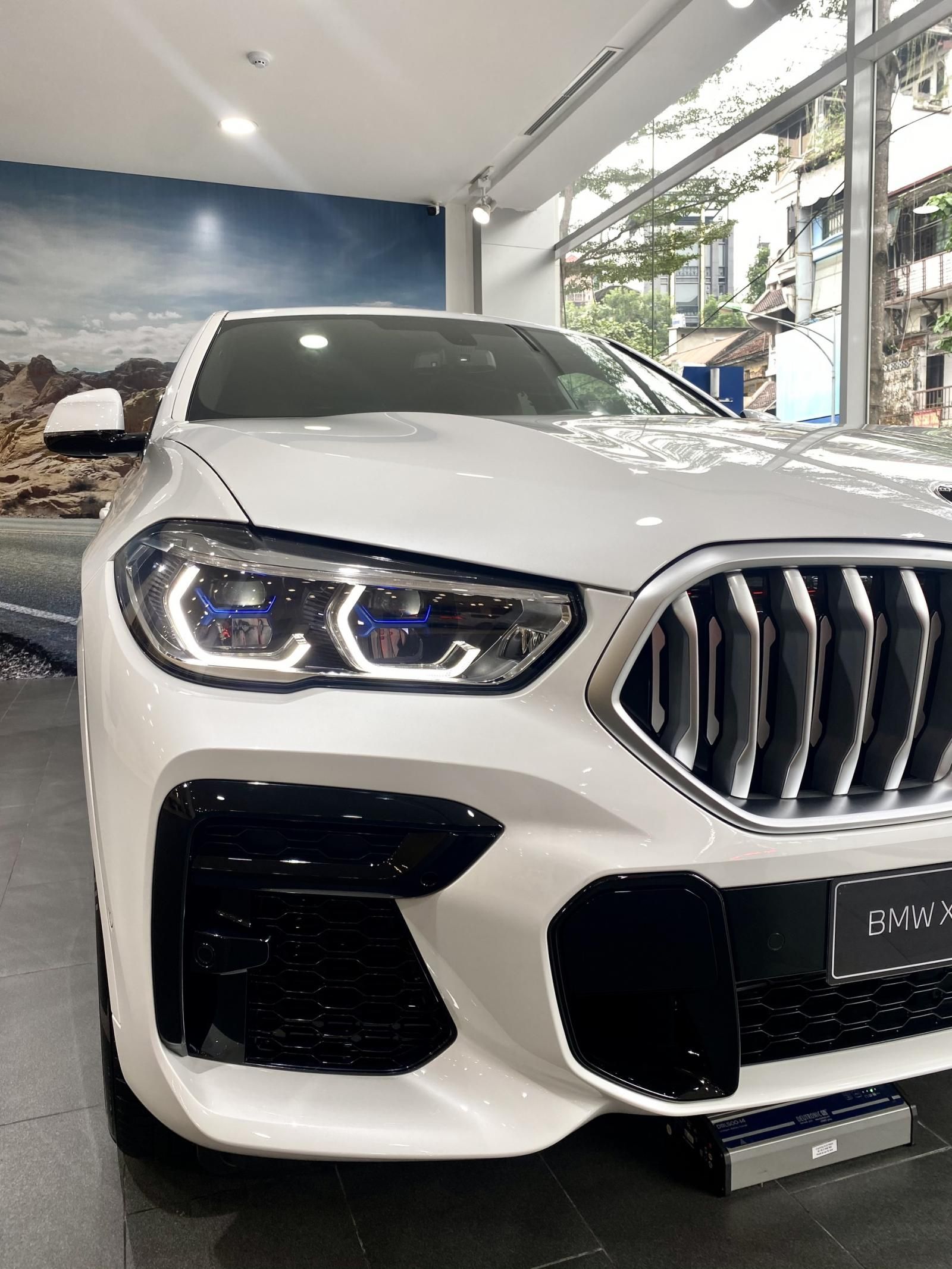 BMW X6 2023 - Ưu đãi tiền mặt tháng 3, quà tặng cùng phụ kiện full