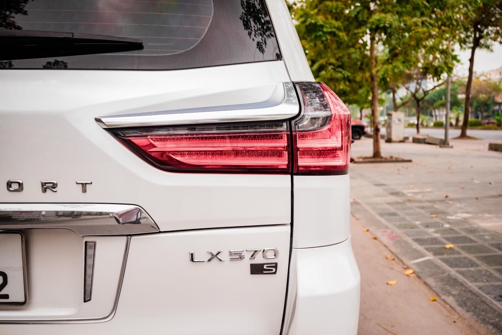 Lexus LX 570 2019 - Nhập Trung Đông, biển Hà Nội