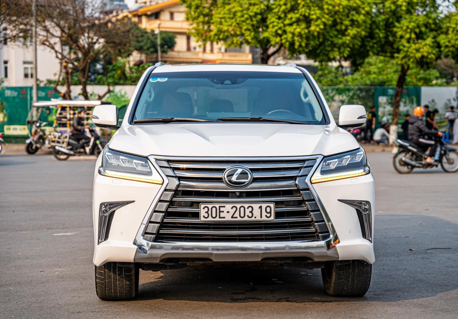 Lexus LX 570 2015 - Xe đi cực ít, đẹp xuất sắc