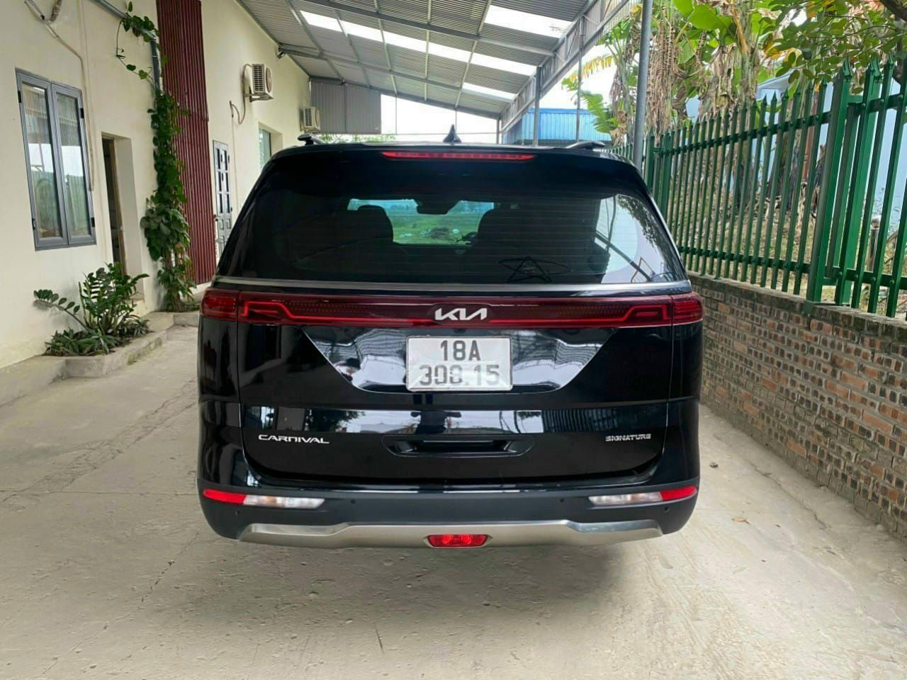 Kia Carnival 2022 - Full lịch sử hãng