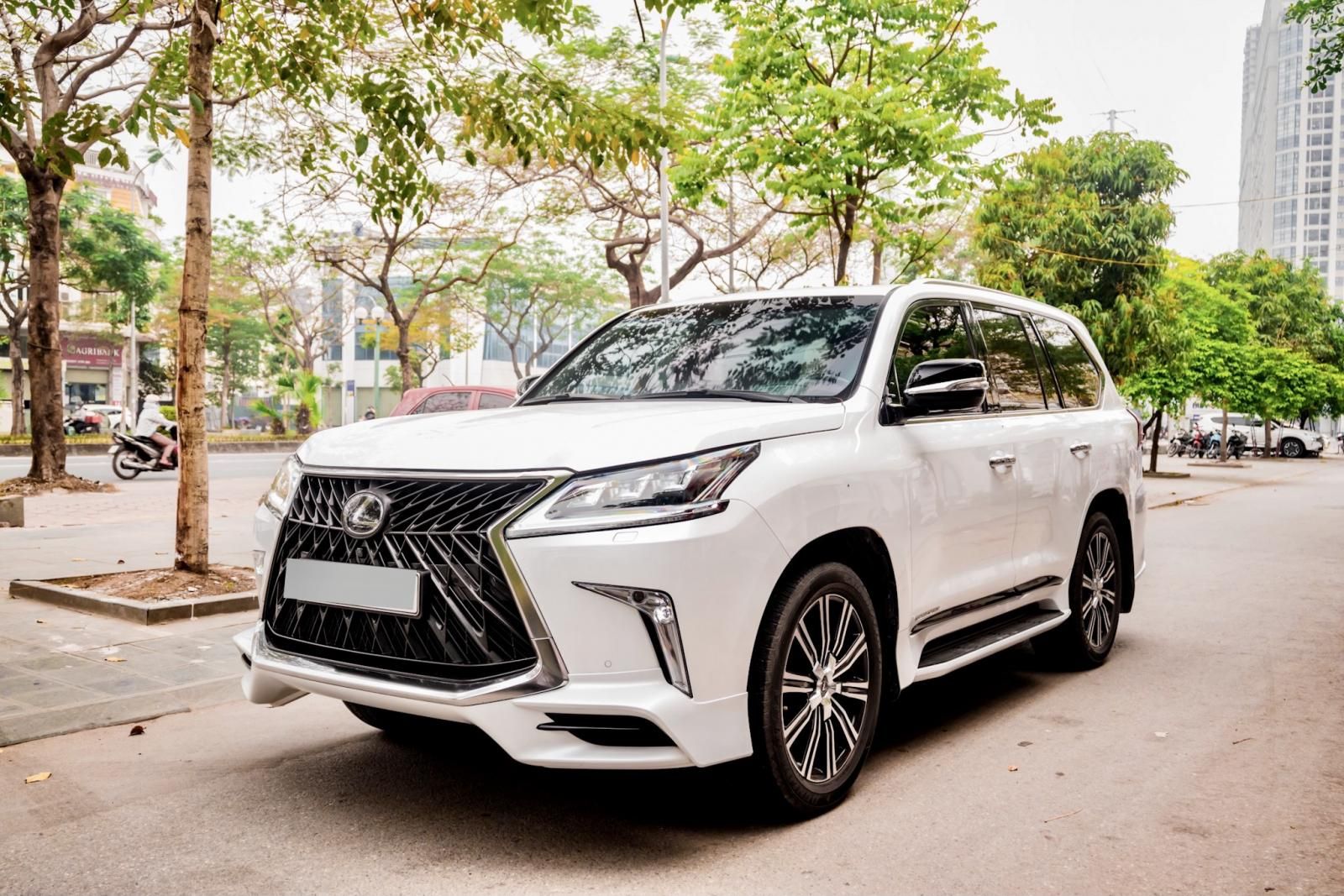 Lexus LX 570 2019 - Nhập Trung Đông, biển Hà Nội