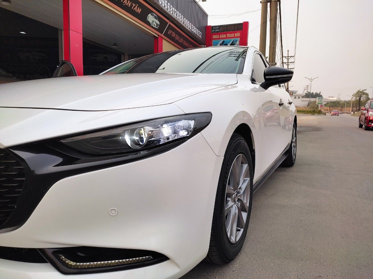 Mazda 3 2019 - Xe đẹp, giá tốt, hỗ trợ trả góp 70%, xe trang bị Full options