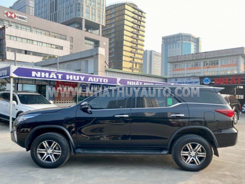 Toyota Fortuner 2020 - Xe máy dầu 1 cầu