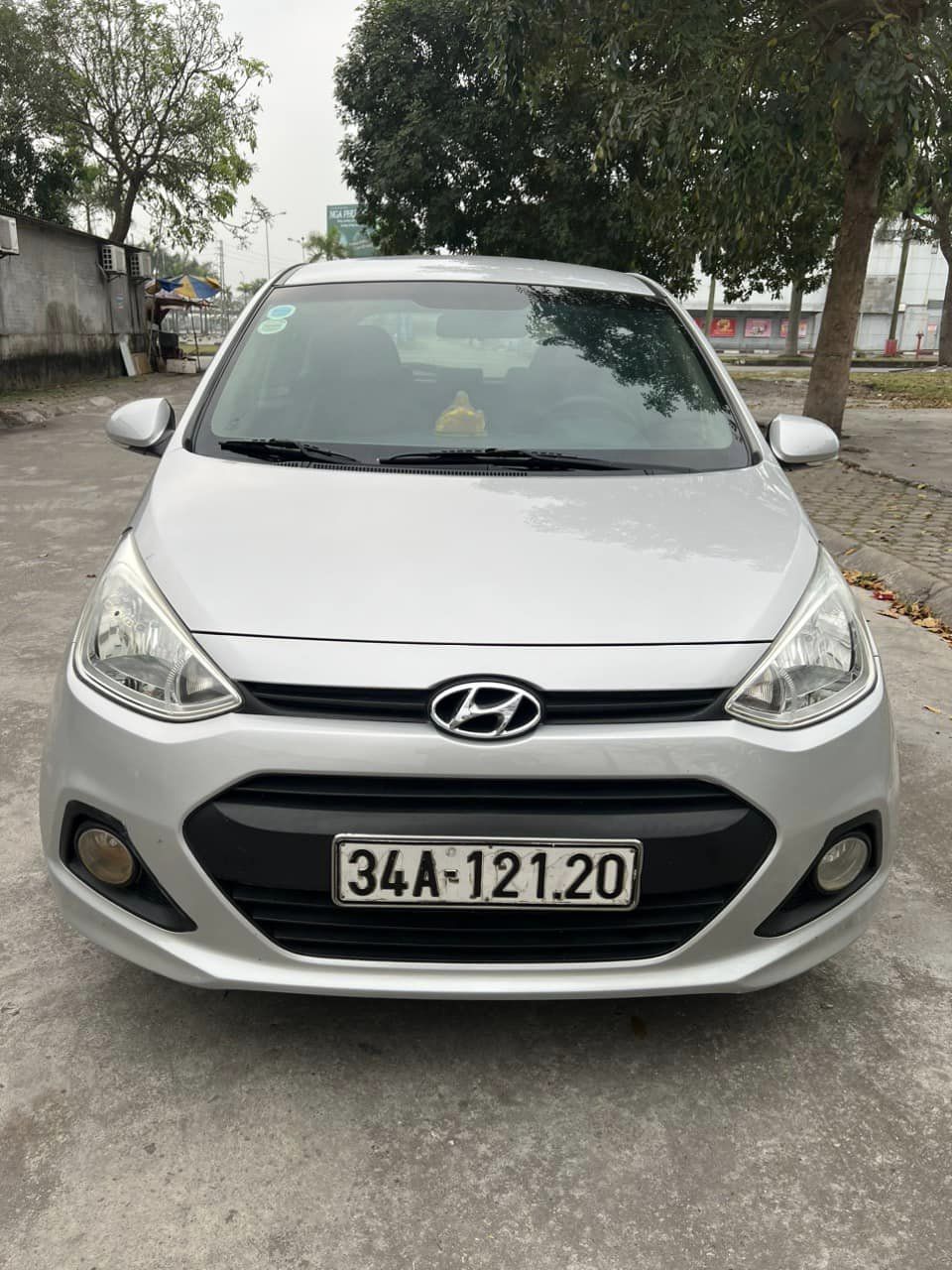 Hyundai Grand i10 2015 - Xe gia đình 1 chủ từ đầu