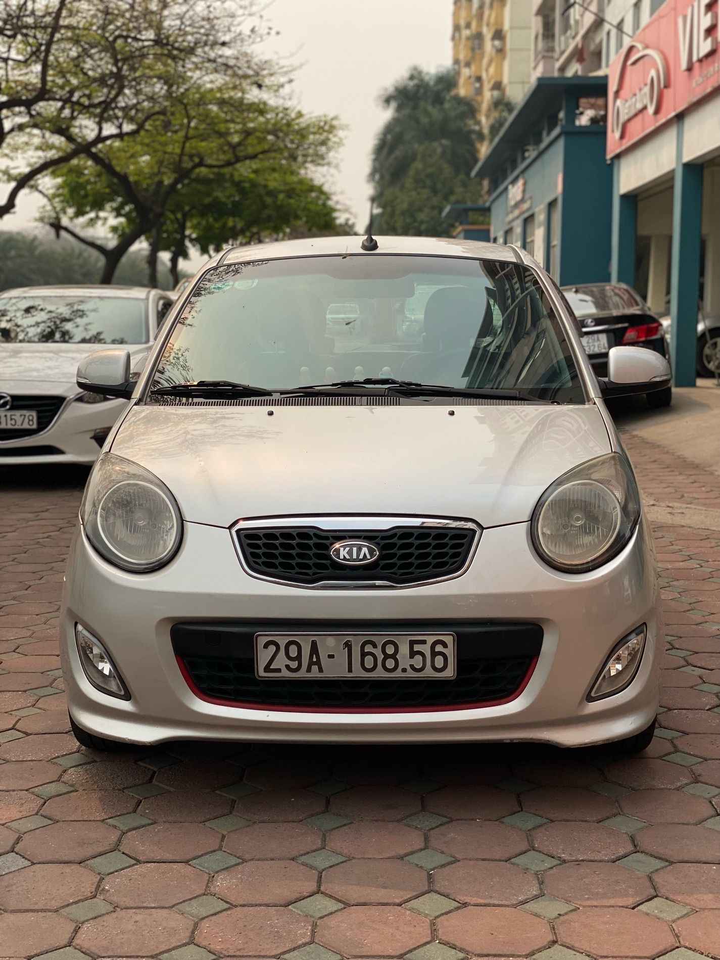 Kia Morning 2011 - Xe chạy hơn 8 vạn zin xe cực đẹp. Giá đẹp cho anh em liên hệ sớm