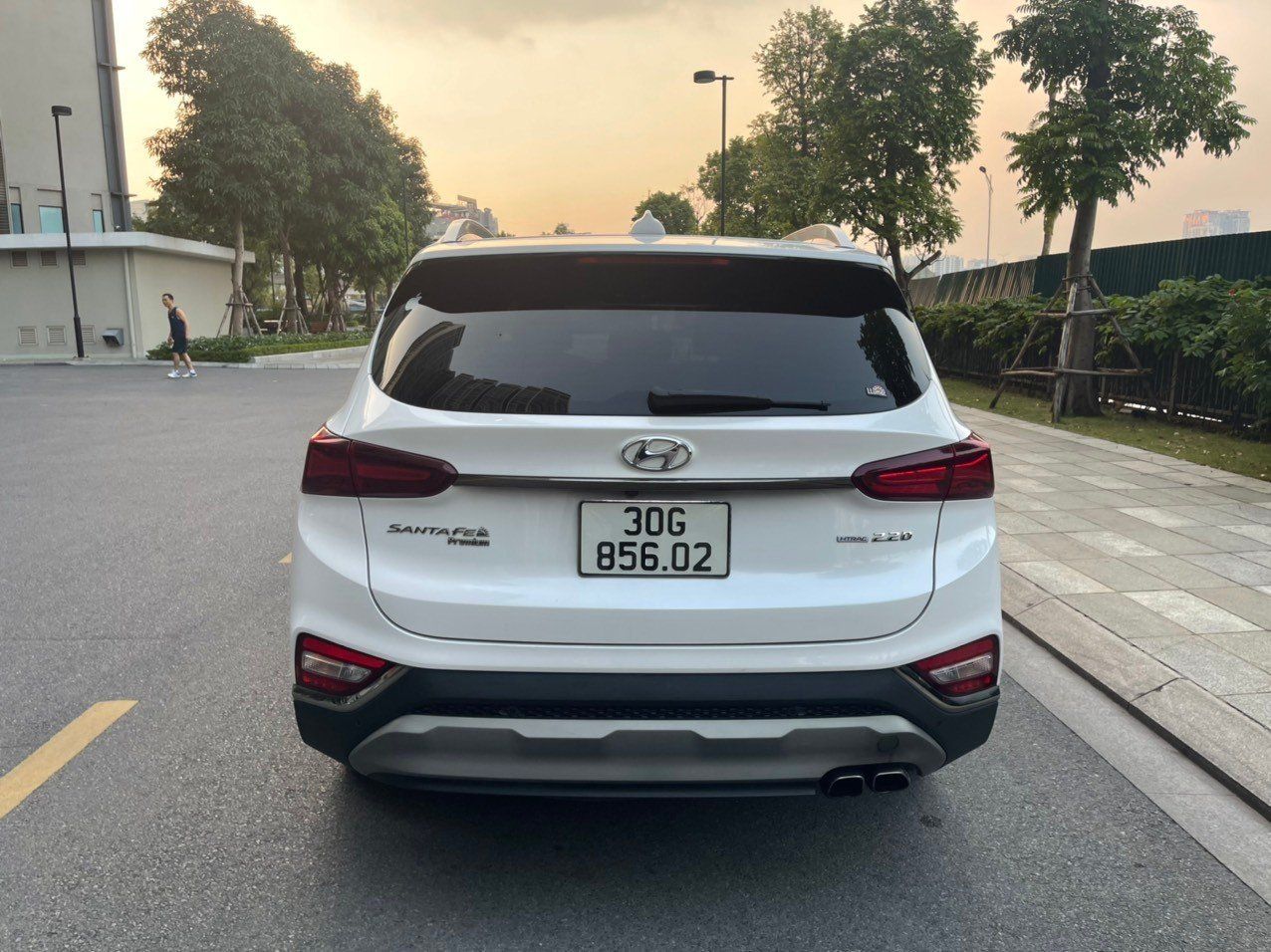 Hyundai Santa Fe 2021 - Xe màu trắng