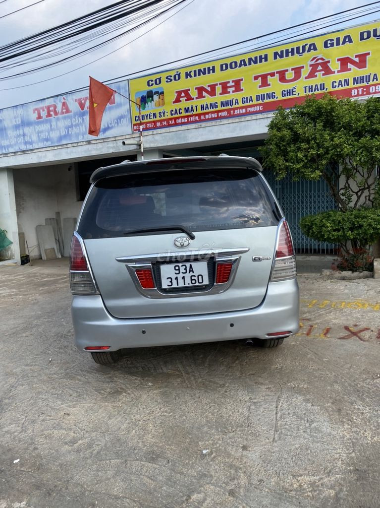 Toyota Premio 2010 - Toyota Innova 2010G zin