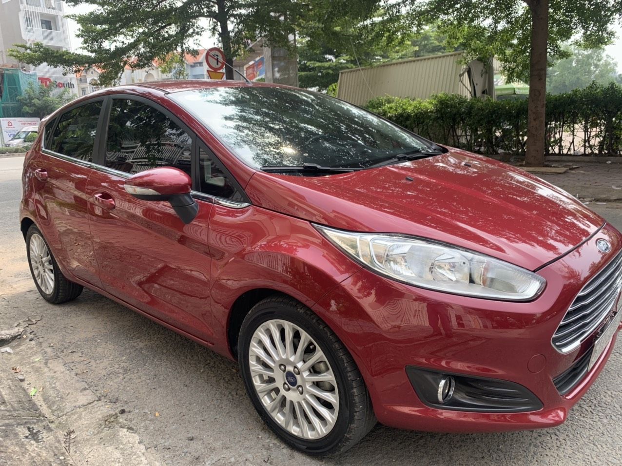 Ford Fiesta 2015 - 1 chủ xe zin, đi lướt