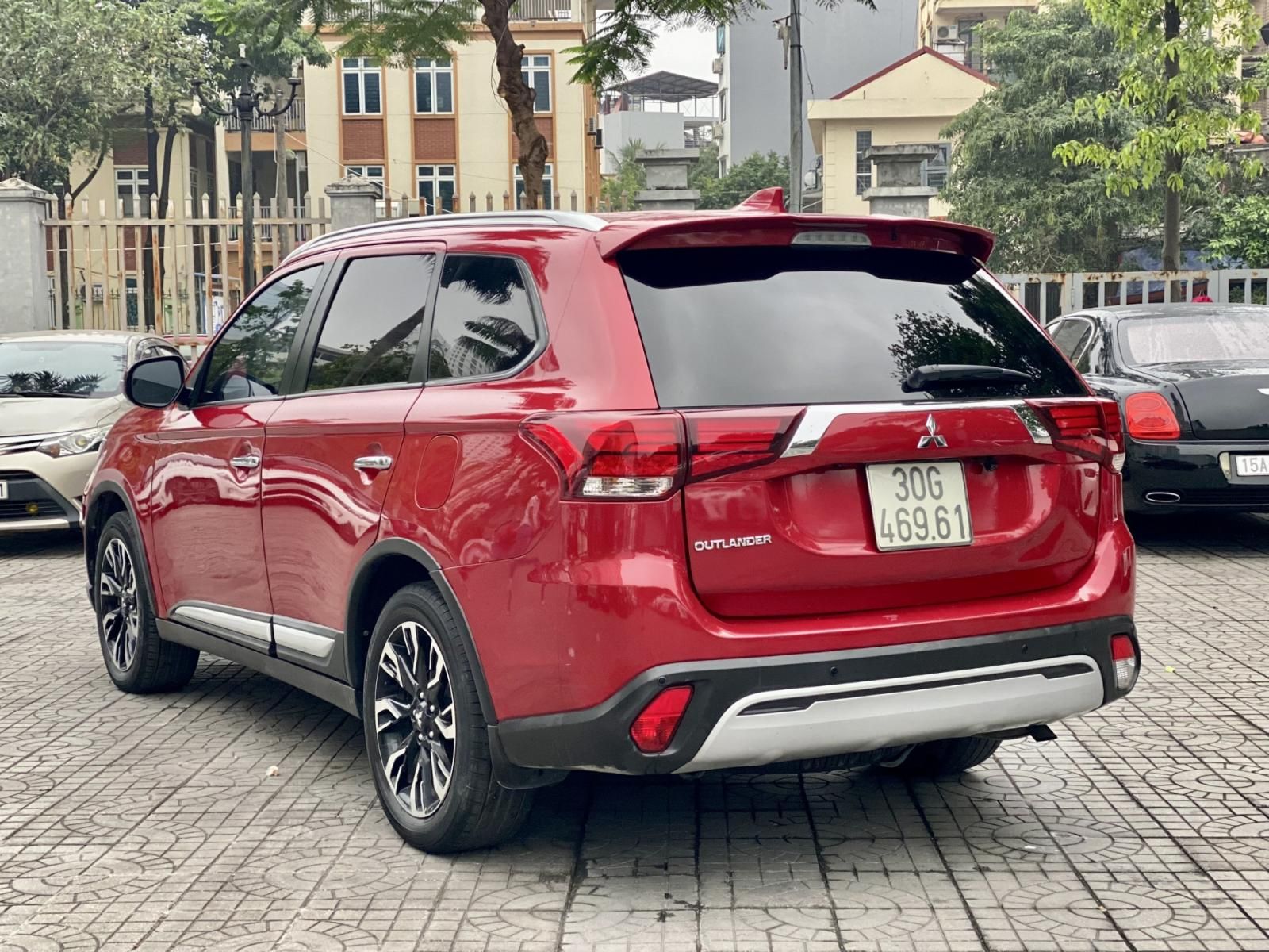 Mitsubishi Stavic 2020 - Đăng ký 2020, nhập khẩu, giá chỉ 675tr