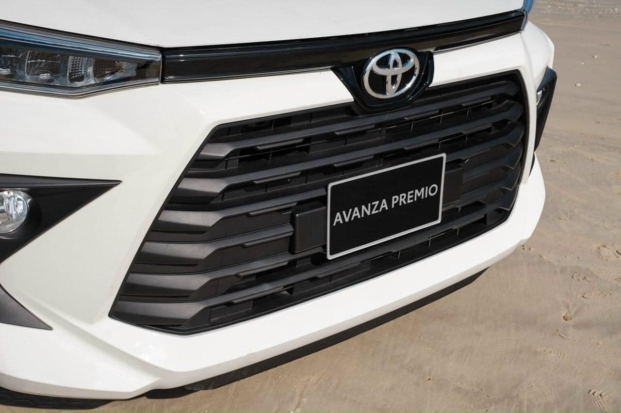 Toyota Avanza Premio 2023 - Xe đủ màu giao ngay