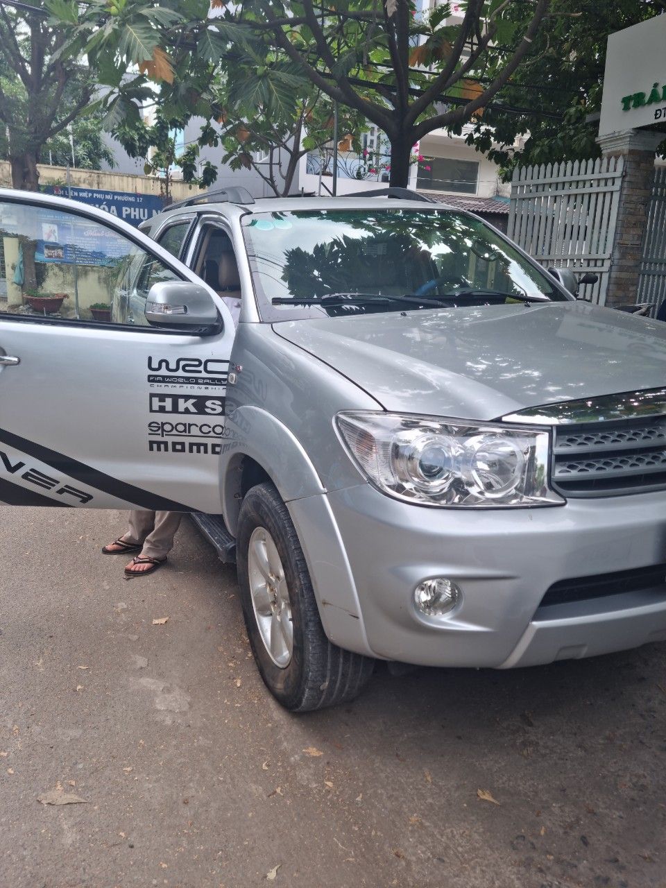 Toyota Fortuner 2010 - G xe máy dầu