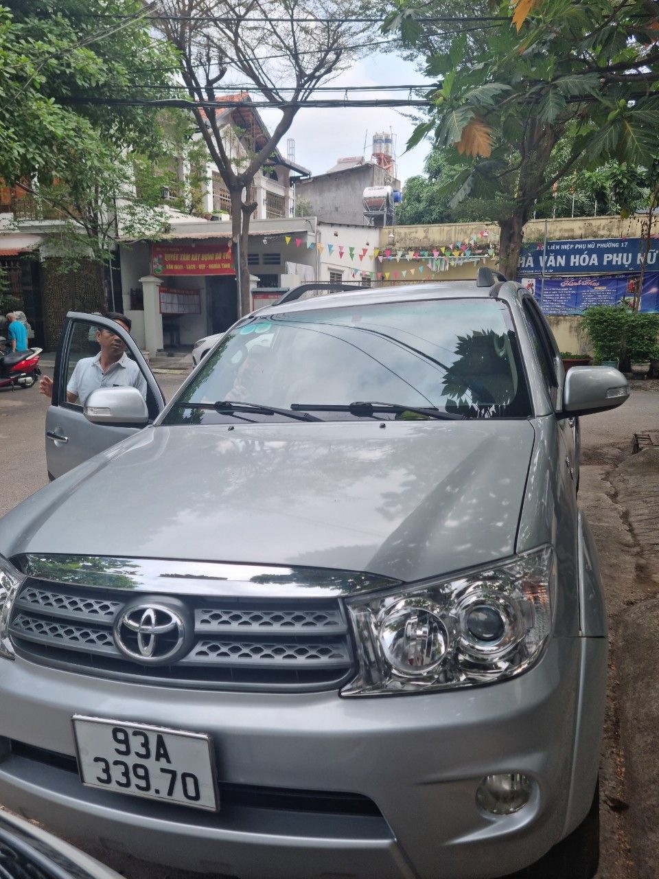 Toyota Fortuner 2010 - G xe máy dầu