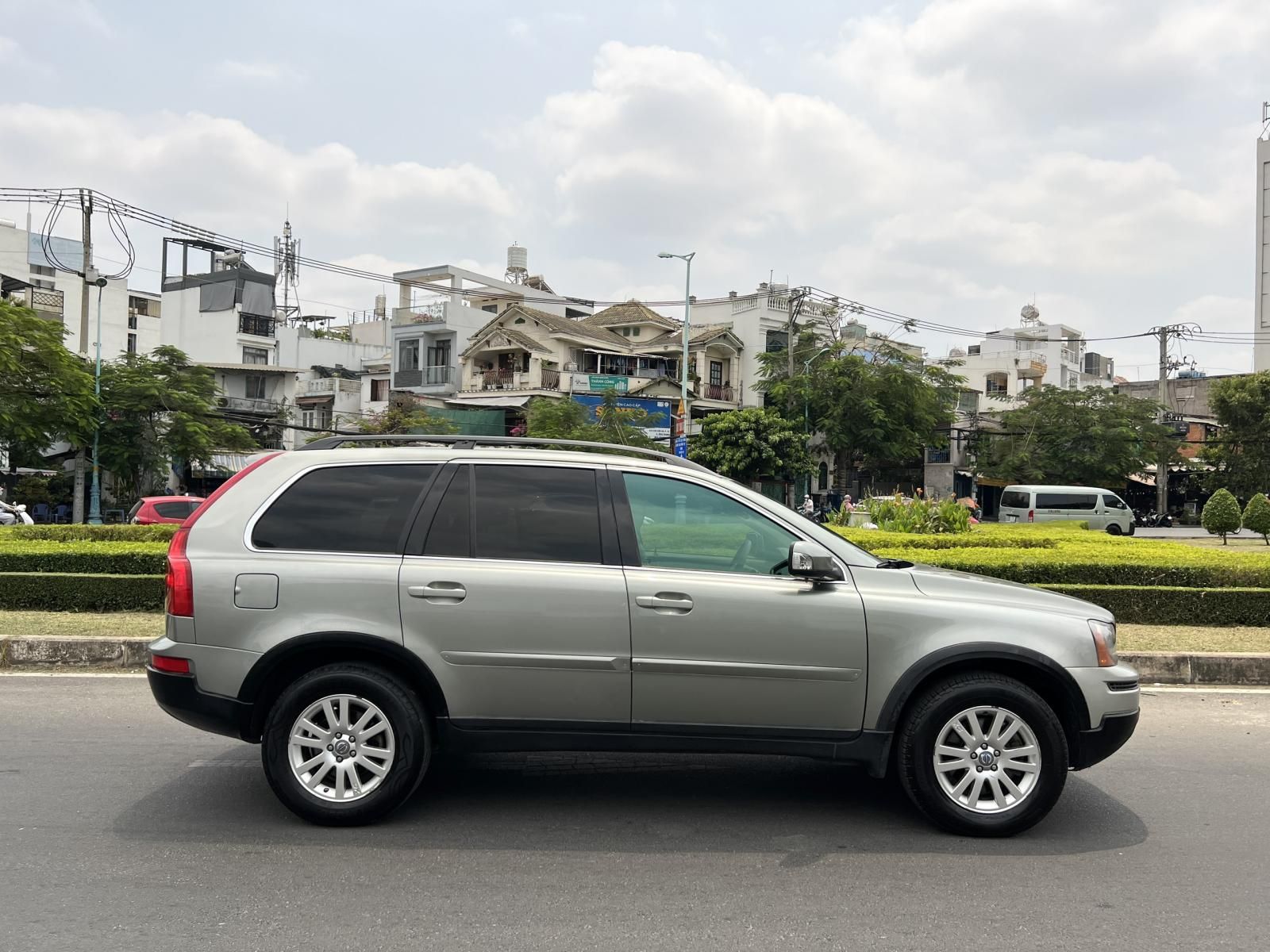 Volvo XC90 2009 - Nhập 2009, nhà mua mới, 1 đời chủ SG trùm mền ít đi