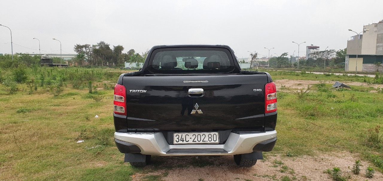 Mitsubishi Triton 2017 - Xe đẹp, chủ đi giữ gìn - Bảo dưỡng đầy đủ, giao ngay giá tốt