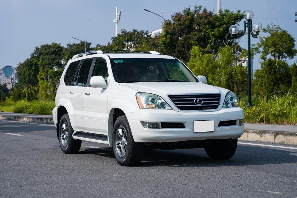 Lexus GX 470 2008 - Màu trắng, xe nhập số tự động